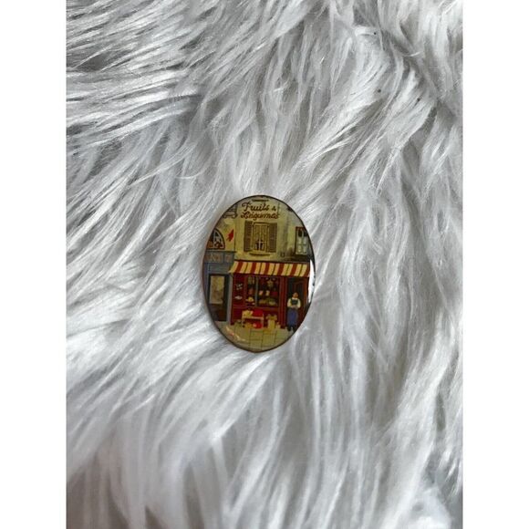Vtg 1950’s Scene “Fruits And Legumes” Olde Store Front Stand Enamel Pin Brooch - Picture 3 of 6